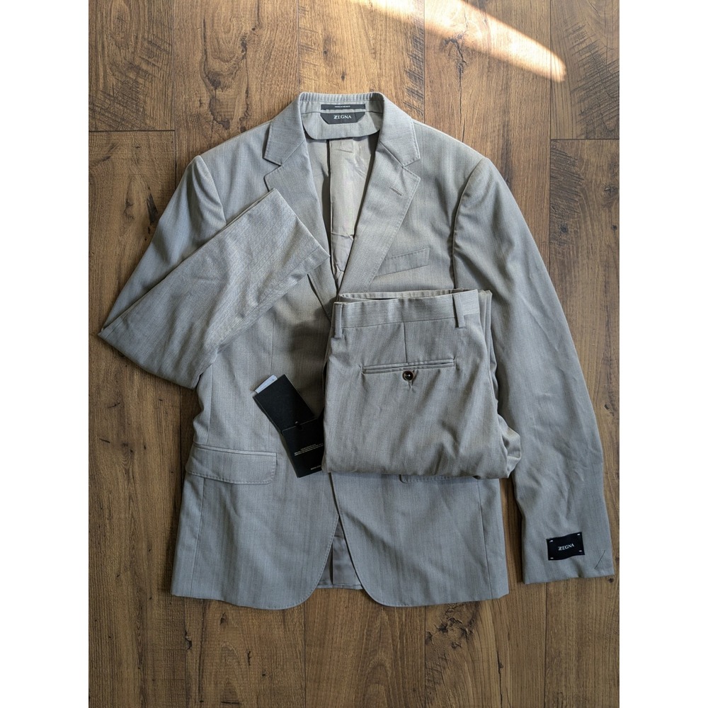 NWT Zegna Mens Herringbone 2-Piece Suit Taupe Grey 48R/Pant 33x36 Unhemmed